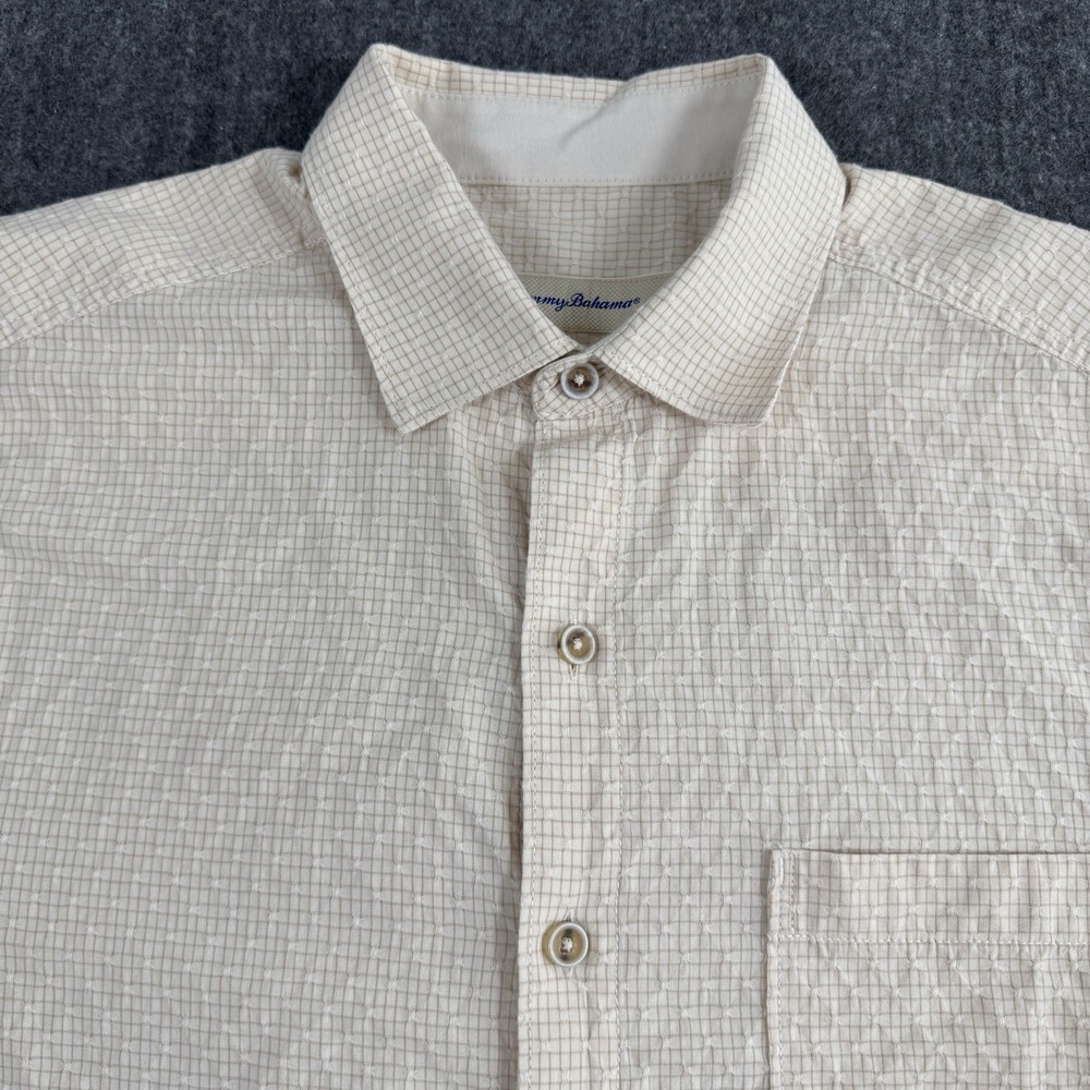 Tommy Bahama Men's Medium Short Sleeve Button Shirt Beige Plaid 100% Cotton